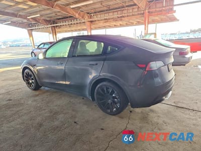 Drugie zdjęcie samochodu z przodu: 2021 TESLA MODEL Y VIN:5YJYGAED0MF142744 - miniatura