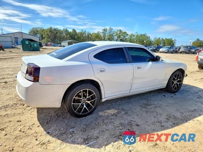 Trzecie zdjęcie samochodu z tyłu: 2010 DODGE CHARGER VIN:2B3CK2CV6AH318052 - miniatura
