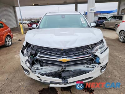 Piąte zdjęcie samochodu w środku: 2018 CHEVROLET TRAVERSE PREMIER VIN:1GNEVJKWXJJ122432 - miniatura
