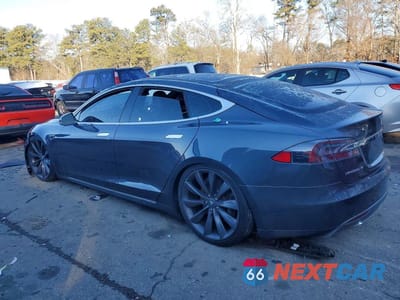 Drugie zdjęcie samochodu z przodu: 2016 TESLA MODEL S VIN:5YJSA1E28GF133929 - miniatura