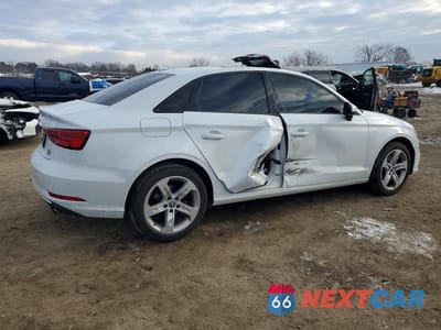 Trzecie zdjęcie samochodu z tyłu: 2018 AUDI A3 PREMIUM VIN:WAUB8GFF2J1055581 - miniatura