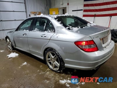 Drugie zdjęcie samochodu z przodu: 2010 MERCEDES-BENZ C 300 4MATIC VIN:WDDGF8BBXAF448115 - miniatura