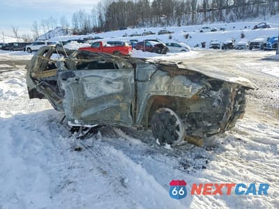 Czwarte zdjęcie samochodu z boku: 2024 JEEP COMPASS LATITUDE VIN:3C4NJDBN9RT139076 - miniatura