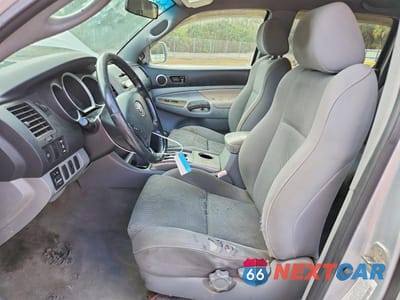 Zdjęcie 7 z 11 samochodu: 2005 TOYOTA TACOMA DOUBLE CAB VIN:5TELU42N25Z070575 - miniatura