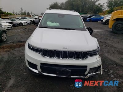 Piąte zdjęcie samochodu w środku: 2023 JEEP GRAND CHEROKEE L LAREDO VIN:1C4RJKAGXP8865842 - miniatura