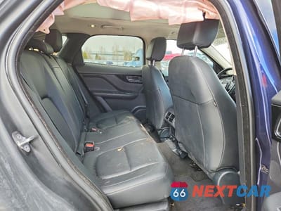 Zdjęcie 11 z 13 samochodu: 2019 JAGUAR F-PACE PREMIUM VIN:SADCJ2FX7KA606892 - miniatura