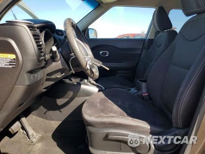 Zdjęcie 7 z 11 samochodu: 2015 KIA SOUL BASE VIN:KNDJN2A20F7166696 - miniatura