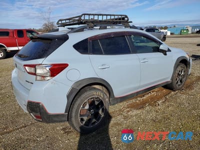 Trzecie zdjęcie samochodu z tyłu: 2018 SUBARU CROSSTREK PREMIUM VIN:JF2GTABC1JH226779 - miniatura