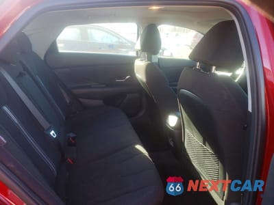Zdjęcie 10 z 13 samochodu: 2024 HYUNDAI ELANTRA SEL VIN:KMHLS4DG2RU695136 - miniatura