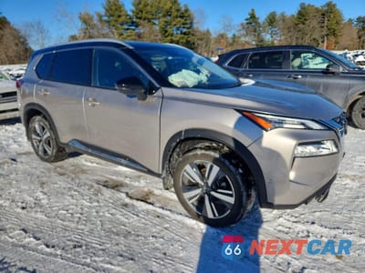 Czwarte zdjęcie samochodu z boku: 2023 NISSAN ROGUE SL VIN:JN8BT3CB6PW182250 - miniatura