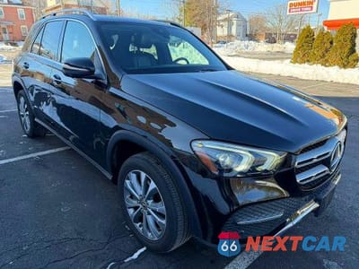 Czwarte zdjęcie samochodu z boku: 2020 MERCEDES-BENZ GLE 350 4MATIC VIN:4JGFB4KB4LA154215 - miniatura