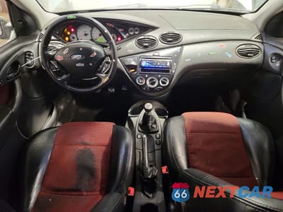 Zdjęcie 8 z 12 samochodu: 2002 FORD FOCUS SVT VIN:3FAHP39522R191119 - miniatura