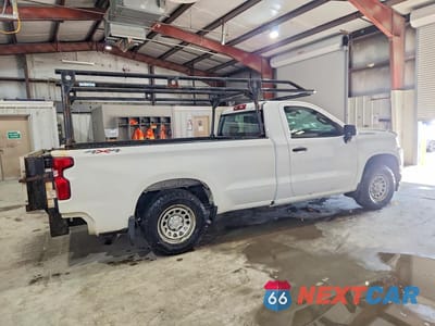 Trzecie zdjęcie samochodu z tyłu: 2020 CHEVROLET SILVERADO K1500 VIN:3GCNYAEH2LG287263 - miniatura