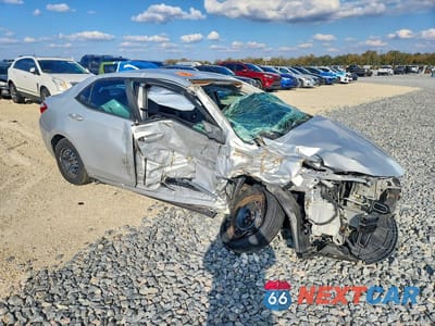 Czwarte zdjęcie samochodu z boku: 2014 TOYOTA COROLLA L VIN:5YFBURHE8EP045234 - miniatura