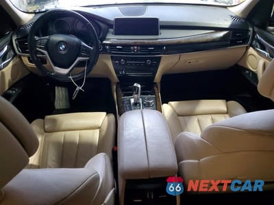 Zdjęcie 8 z 12 samochodu: 2016 BMW X5 XDR40E VIN:5UXKT0C56G0S76215 - miniatura
