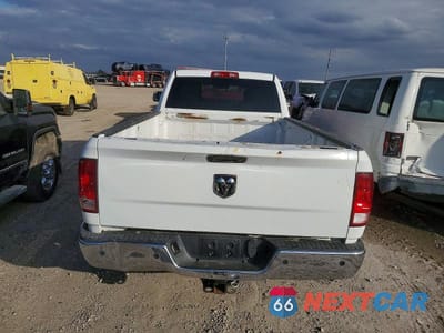 Zdjęcie 10 z 13 samochodu: 2015 RAM 2500 ST VIN:3C6UR4HJ7FG654789 - miniatura