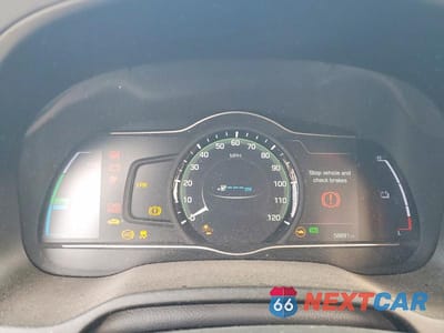 Zdjęcie 9 z 11 samochodu: 2019 HYUNDAI IONIQ LIMITED VIN:KMHC05LH3KU050118 - miniatura