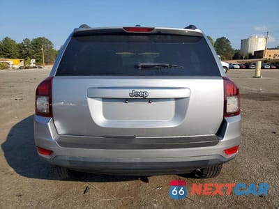 Zdjęcie 6 z 13 samochodu: 2017 JEEP COMPASS SPORT VIN:1C4NJCBA6HD147907 - miniatura