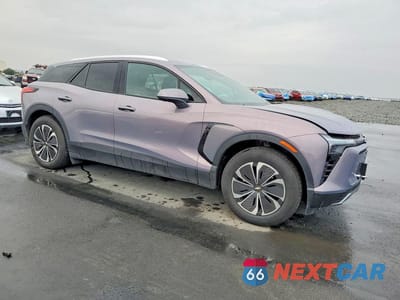 Czwarte zdjęcie samochodu z boku: 2024 CHEVROLET BLAZER 2LT VIN:3GNKDBRJ2RS248414 - miniatura
