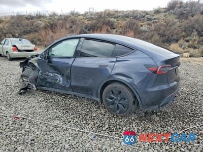 Drugie zdjęcie samochodu z przodu: 2024 TESLA MODEL Y VIN:7SAYGDEE8RA231172 - miniatura
