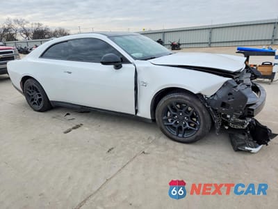 Czwarte zdjęcie samochodu z boku: 2025 DODGE CHARGER DAYTONA R VIN:2C3CDBCK9SR564396 - miniatura