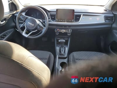 Zdjęcie 8 z 12 samochodu: 2023 KIA RIO LX VIN:3KPA24AD3PE590963 - miniatura