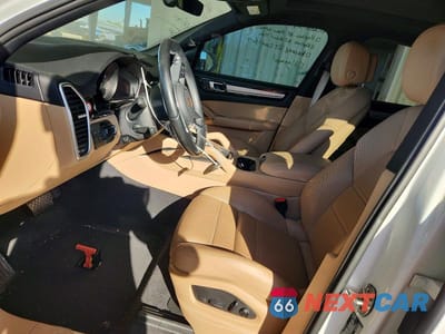 Zdjęcie 7 z 13 samochodu: 2023 PORSCHE CAYENNE BASE VIN:WP1AA2AY3PDA03641 - miniatura