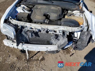 Zdjęcie 11 z 11 samochodu: 2017 CHRYSLER 300 LIMITED VIN:2C3CCARG8HH614543 - miniatura