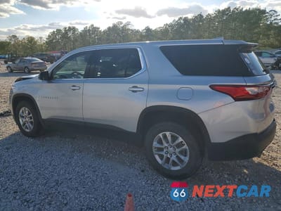 Drugie zdjęcie samochodu z przodu: 2020 CHEVROLET TRAVERSE LS VIN:1GNERFKWXLJ165107 - miniatura