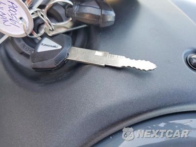 Zdjęcie 8 z 9 samochodu: 2023 KAWASAKI EN650 L VIN:JKAENEL14PDA00561 - miniatura