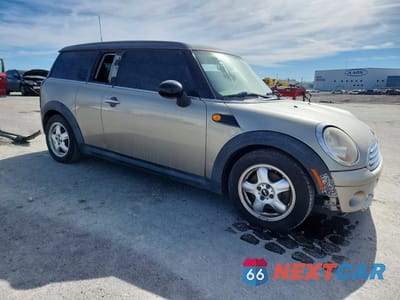 Czwarte zdjęcie samochodu z boku: 2009 MINI COOPER CLUBMAN VIN:WMWML33559TX35292 - miniatura