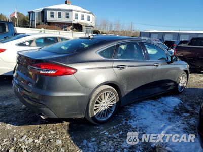 Trzecie zdjęcie samochodu z tyłu: 2019 FORD FUSION SEL VIN:3FA6P0CD2KR253740 - miniatura