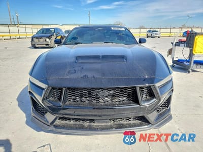 Piąte zdjęcie samochodu w środku: 2024 FORD MUSTANG GT VIN:1FA6P8CF3R5430003 - miniatura