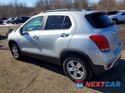 Drugie zdjęcie samochodu z przodu: 2018 CHEVROLET TRAX 1LT VIN:3GNCJPSB0JL227640 - miniatura