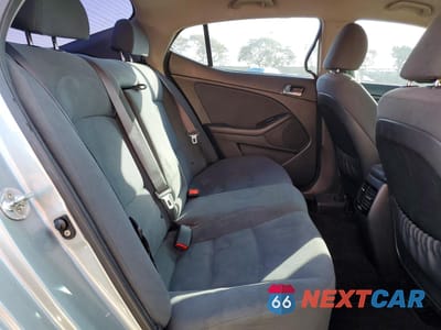 Zdjęcie 10 z 12 samochodu: 2015 KIA OPTIMA HYBRID VIN:KNAGM4AD1F5086780 - miniatura