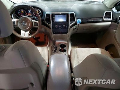Zdjęcie 8 z 14 samochodu: 2012 JEEP GRAND CHEROKEE LAREDO VIN:1C4RJFAGXCC176463 - miniatura