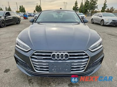 Piąte zdjęcie samochodu w środku: 2018 AUDI A5 PREMIUM PLUS S-LINE VIN:WAUTNAF56JA010970 - miniatura