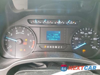 Zdjęcie 9 z 12 samochodu: 2018 FORD F350 SUPER DUTY UTILITY / SERVICE TRUCK VIN:1FD8X3F63JEC95302 - miniatura