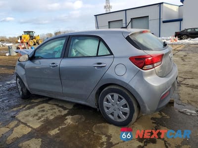 Drugie zdjęcie samochodu z przodu: 2022 KIA RIO 5-DOOR S VIN:3KPA25AD6NE434032 - miniatura