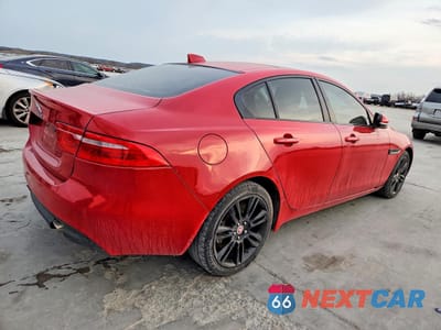 Trzecie zdjęcie samochodu z tyłu: 2018 JAGUAR XE PRESTIGE 2WD 25T 4C 4D SEDAN VIN:SAJAE4FX6JCP34869 - miniatura