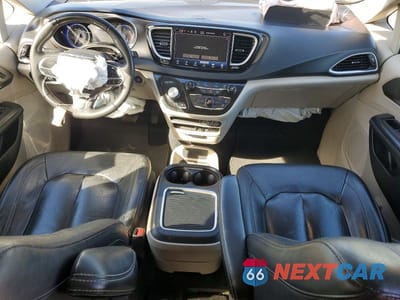 Zdjęcie 8 z 12 samochodu: 2022 CHRYSLER PACIFICA TOURING L VIN:2C4RC1BG8NR115523 - miniatura