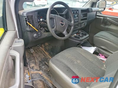 Zdjęcie 8 z 13 samochodu: 2022 GMC SAVANA 2500 CARGO UTILITY / SERVICE VAN VIN:1GTW7AF77N1241426 - miniatura