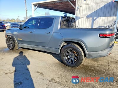 Drugie zdjęcie samochodu z przodu: 2022 RIVIAN R1T ADVENTURE VIN:7FCTGAAA8NN007692 - miniatura