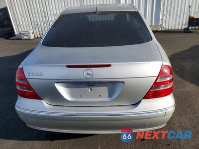 Zdjęcie 6 z 11 samochodu: 2003 MERCEDES-BENZ E 320 VIN:WDBUF65J23A126619 - miniatura
