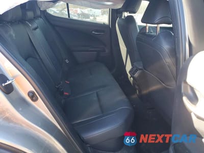 Zdjęcie 11 z 13 samochodu: 2021 LEXUS UX 250H VIN:JTHP9JBH5M2037986 - miniatura