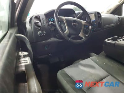 Zdjęcie 8 z 12 samochodu: 2012 GMC SIERRA K2500 SLE VIN:1GT220CG3CZ352288 - miniatura