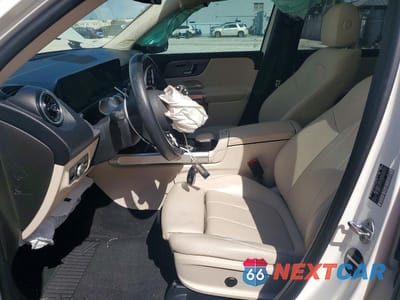 Zdjęcie 7 z 12 samochodu: 2021 MERCEDES-BENZ GLB 250 VIN:W1N4M4GB0MW107453 - miniatura