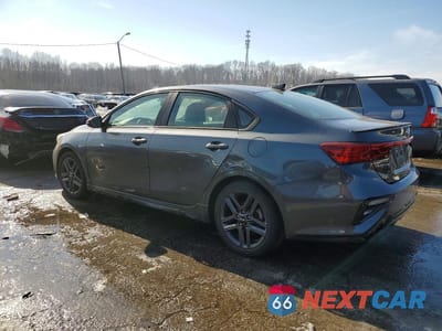 Drugie zdjęcie samochodu z przodu: 2020 KIA FORTE GT LINE VIN:3KPF34AD4LE223079 - miniatura