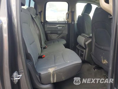 Zdjęcie 10 z 12 samochodu: 2019 RAM 1500 BIG HORN/LONE STAR VIN:1C6SRFBT0KN915887 - miniatura