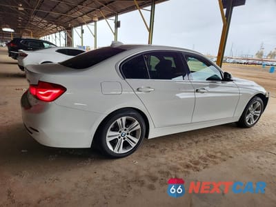 Trzecie zdjęcie samochodu z tyłu: 2018 BMW 330 VIN:WBA8B9C53JEE82993 - miniatura